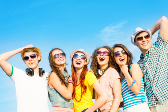 group-of-people-wearing-sunglasses